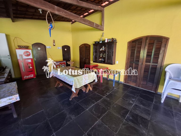 Sítio com piscina adulta e infantil e lareira LT0003