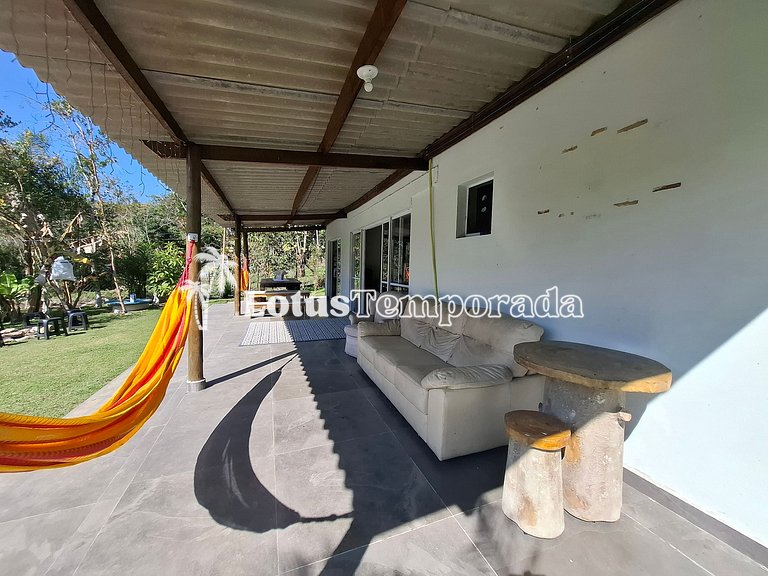 Chácara Completa com Piscina, Natureza e Muito Lazer LT0061