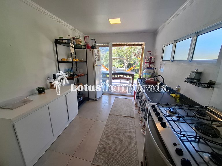 Chácara Completa com Piscina, Natureza e Muito Lazer LT0061