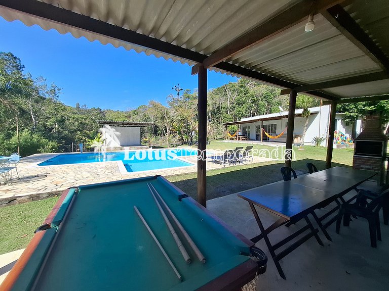 Chácara Completa com Piscina, Natureza e Muito Lazer LT0061