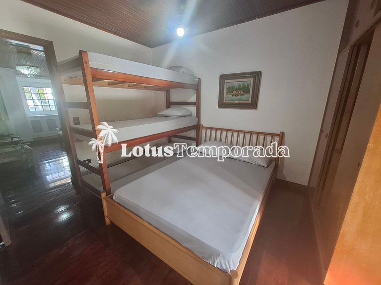 Sítio com 05 dormitórios, piscina aquecida e jogos LT0002