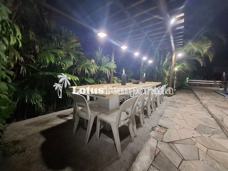 Sítio com piscina aquecida e salão de jogos LT0002