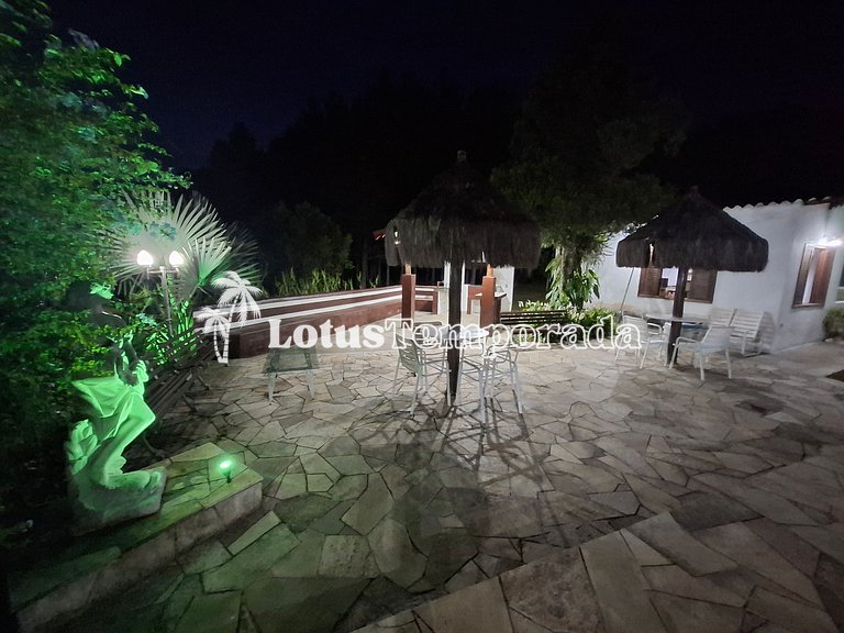 Sítio com 05 dormitórios, piscina aquecida e jogos LT0002