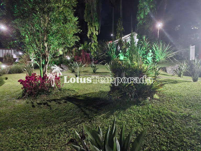 Sítio com 05 dormitórios, piscina aquecida e jogos LT0002