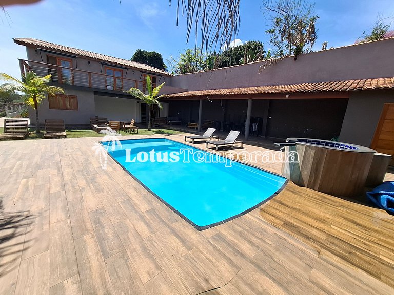 Chácara em Atibaia com Piscina e Jacuzzi em Cond. LT0078