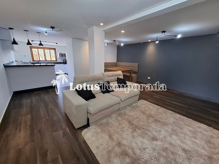 Chácara em Atibaia com Piscina e Jacuzzi em Cond. LT0078
