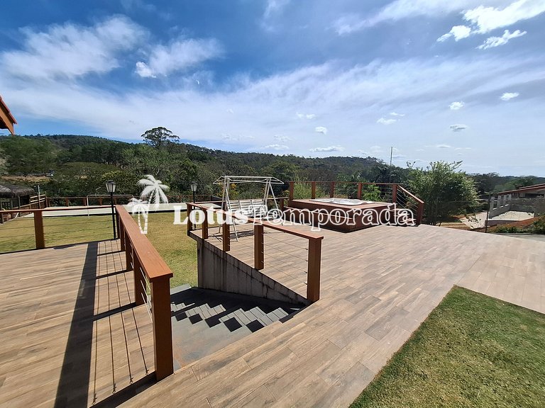Chácara em Atibaia com Piscina e Jacuzzi em Cond. LT0078