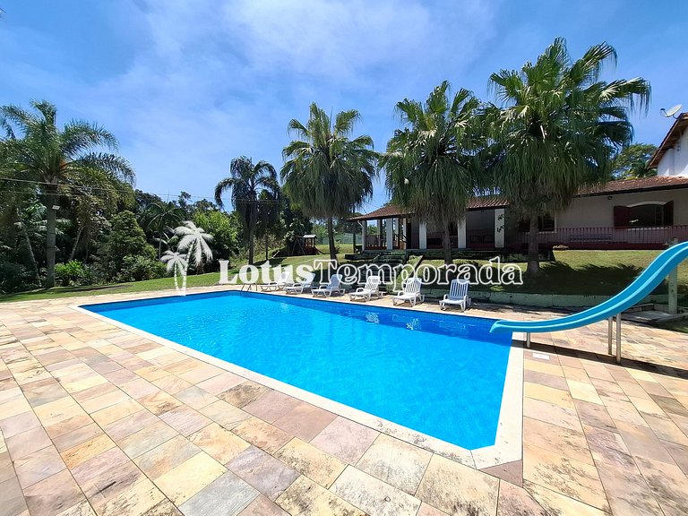 Sítio com quadra de Tênis a beira da Represa LT0054