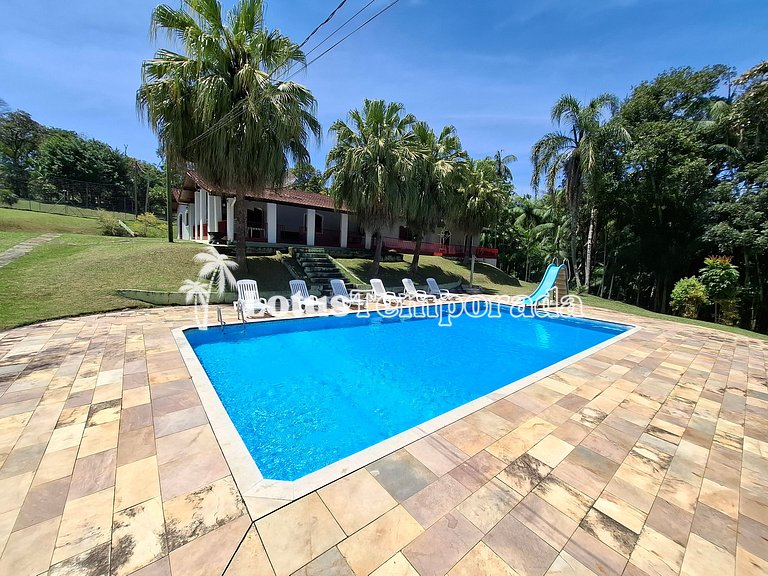 Sítio com quadra de Tênis a beira da Represa LT0054