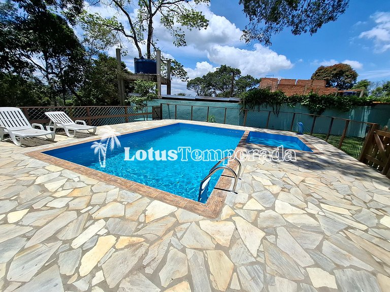 Chácara de temporada com piscina e Lazer LT0080
