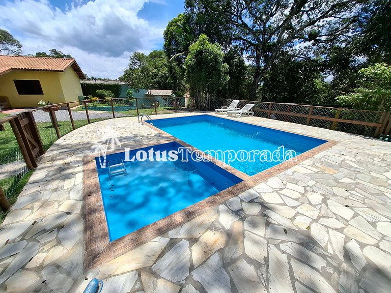 Chácara de temporada com piscina e Lazer LT0080