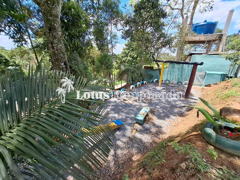 Chácara de temporada com piscina e Lazer LT0080