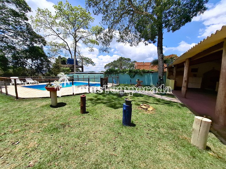 Chácara de temporada com piscina e Lazer LT0080