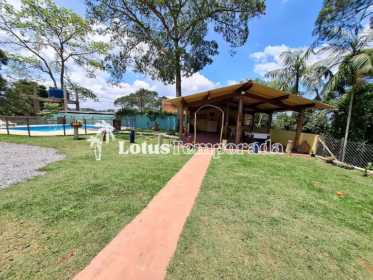 Chácara de temporada com piscina e Lazer LT0080