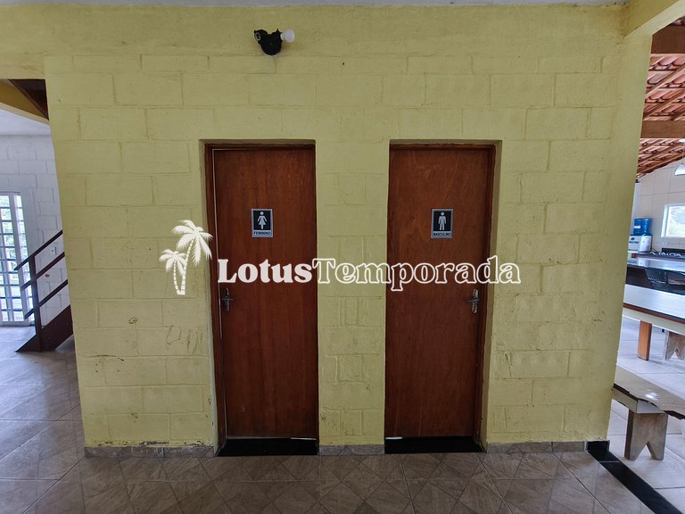 Sítio com 07 dormitórios, piscina e salão de jogos LT0042