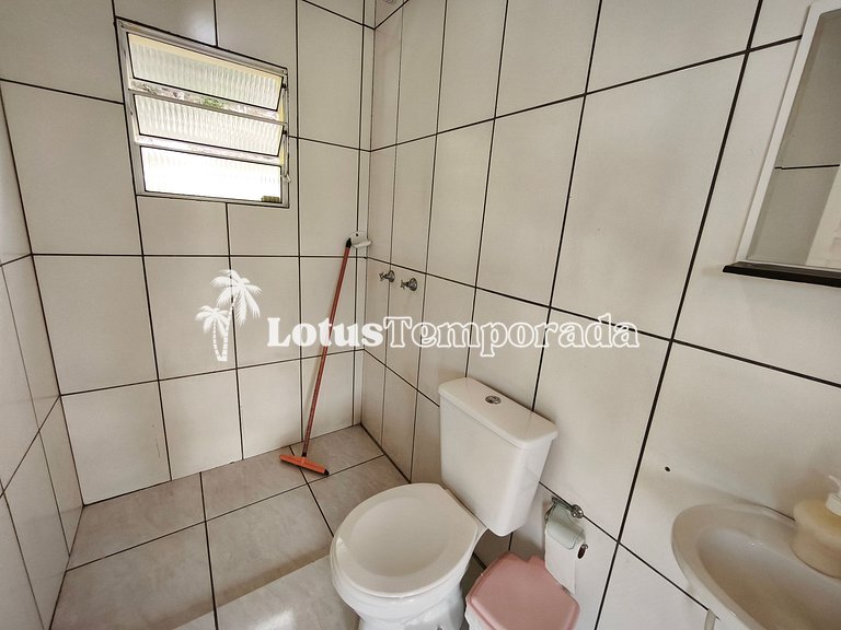 Sítio com 07 dormitórios, piscina e salão de jogos LT0042