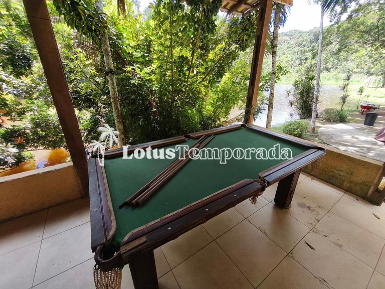 Chácara em Condomínio com Vista para Lago LT0065