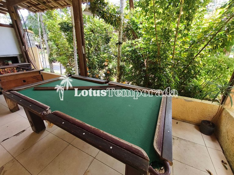 Chácara em Condomínio com Vista para Lago LT0065