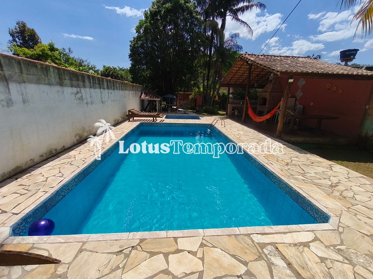 Sítio aconchegante com piscina em Juquitiba LT0019