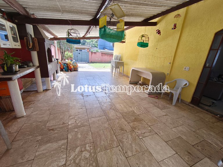 Sítio aconchegante com piscina em Juquitiba LT0019