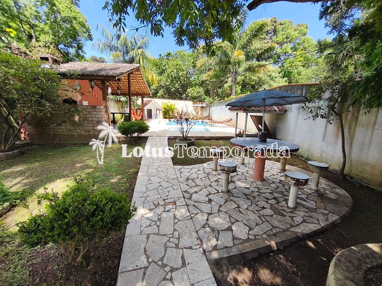 Sítio aconchegante com piscina em Juquitiba LT0019
