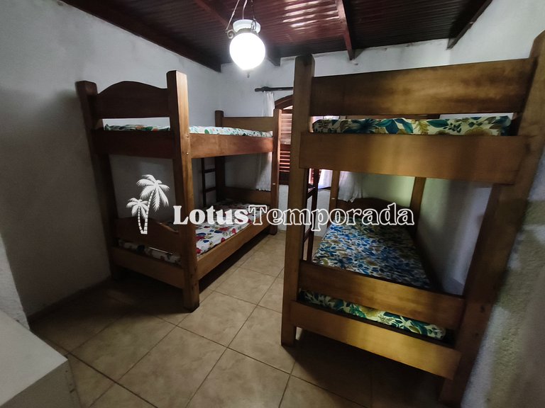 Sítio com piscina para eventos corporativos e retiros LT0010