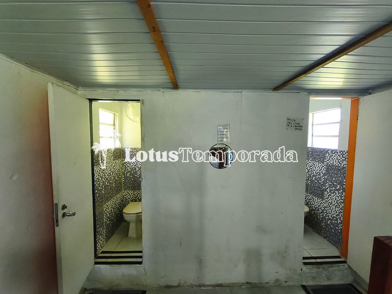 Sítio com piscina para eventos corporativos e retiros LT0010