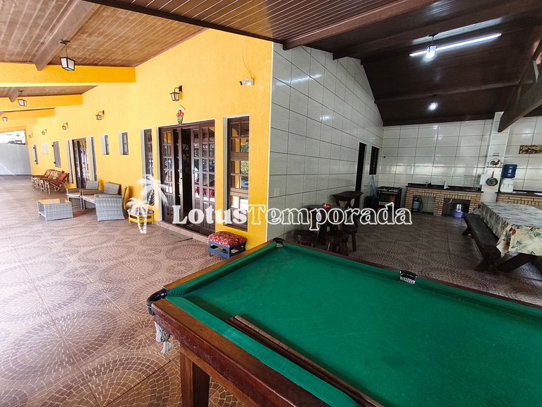 Chácara com 05 dormitórios, piscina e Lazer LT0040