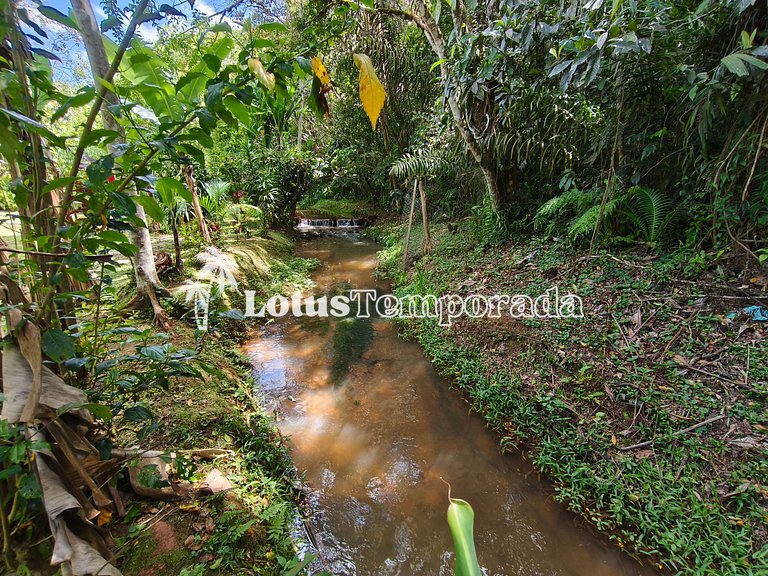 Chácara Avarandada com Lazer e Rio LT0040