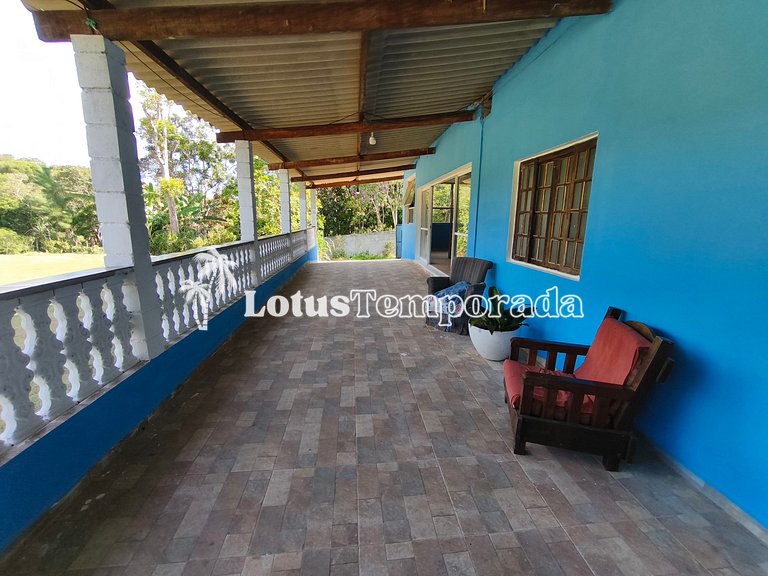 Chácara completa com lazer e fácil acesso LT0074