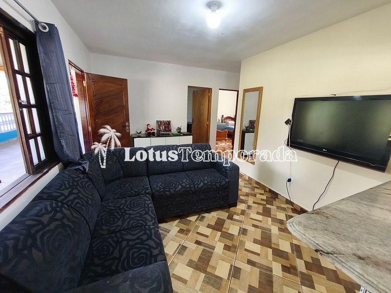 Chácara completa com lazer e fácil acesso LT0074