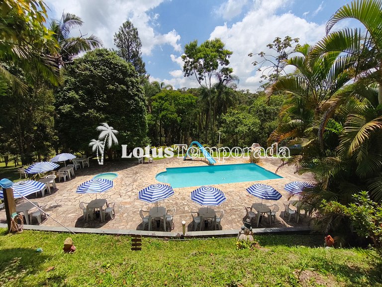 Sítio ideal para eventos com salão e lazer completo LT0083