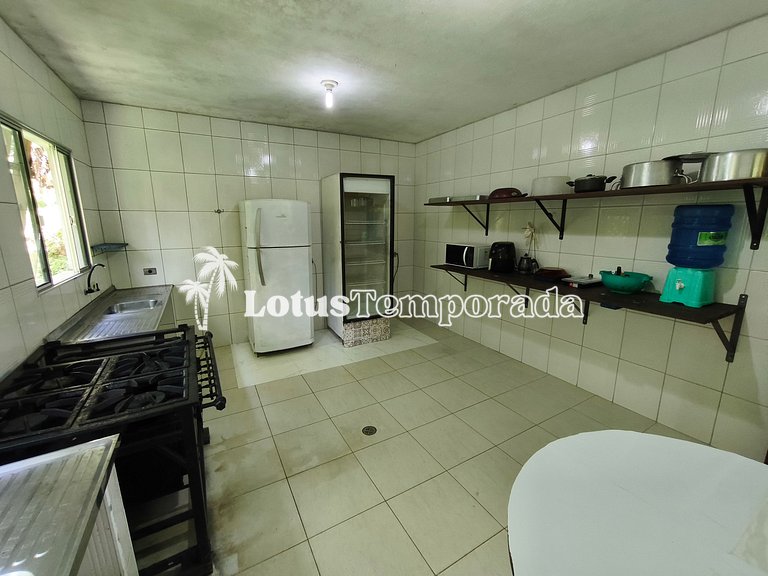 Sítio ideal para eventos com salão e lazer completo LT0083