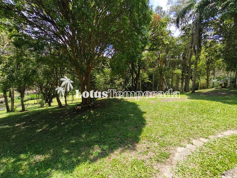 Sítio ideal para eventos com salão e lazer completo LT0083