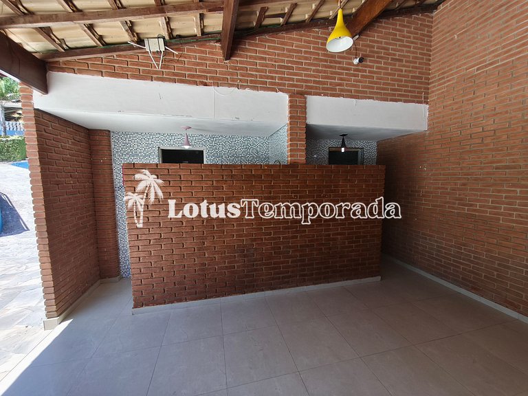 Sítio com piscina ampla, lago e área para eventos LT0027