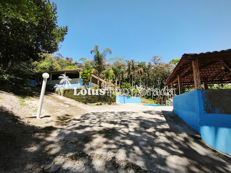 Sítio com piscina ampla, lago e área para eventos LT0027