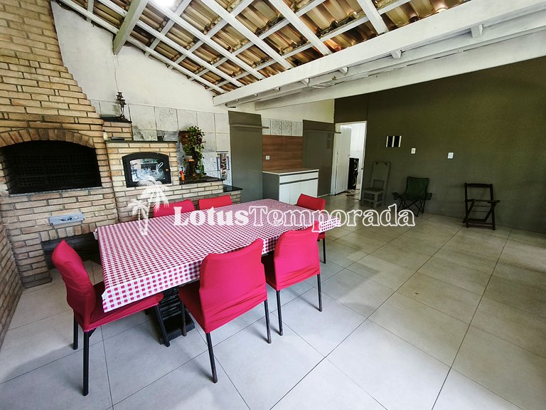 Sítio com piscina ampla, lago e área para eventos LT0027