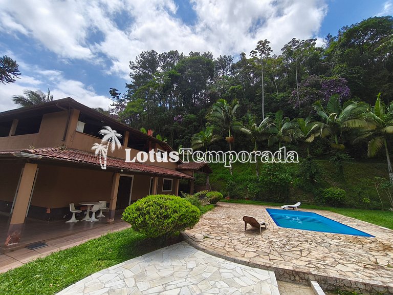 Sítio familiar com conforto, pesca e eventos LT0086