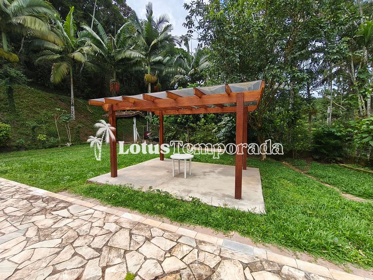 Sítio familiar com conforto, pesca e eventos LT0086