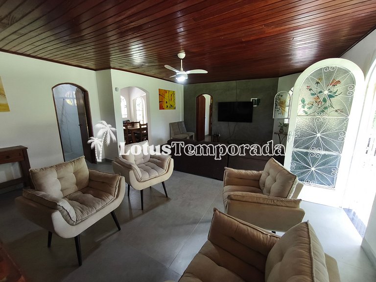 Sítio com piscina, ofurô e pesca esportiva LT0089