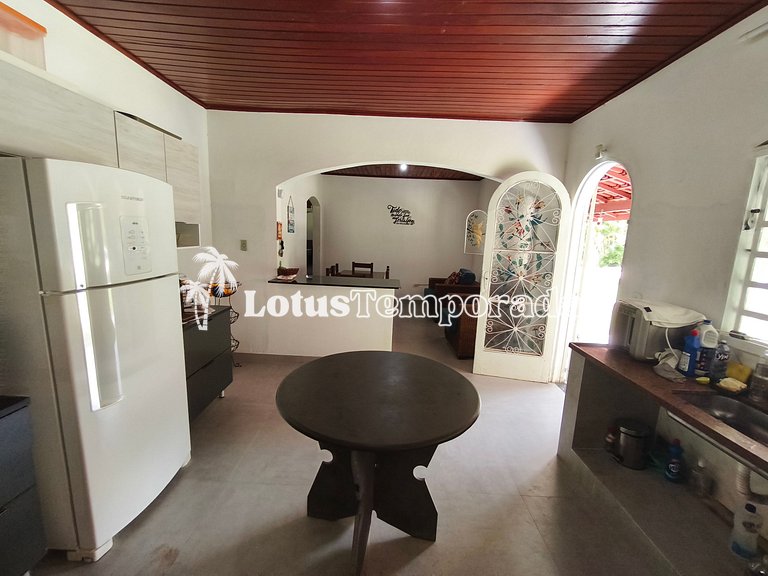 Sítio com piscina, ofurô e pesca esportiva LT0089