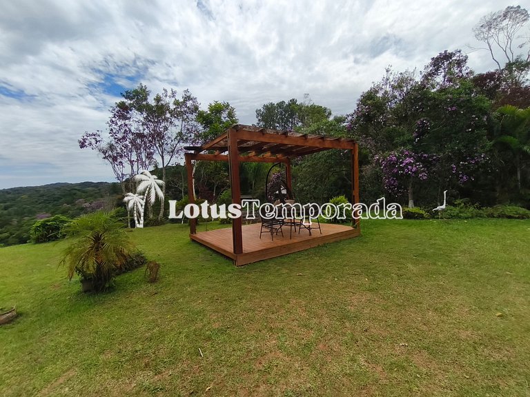 Sítio com piscina, ofurô e pesca esportiva LT0089