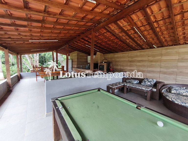 Sítio com piscina, ofurô e pesca esportiva LT0089