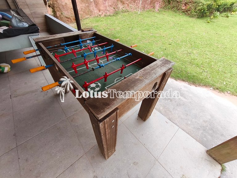 Sítio com piscina, ofurô e pesca esportiva LT0089