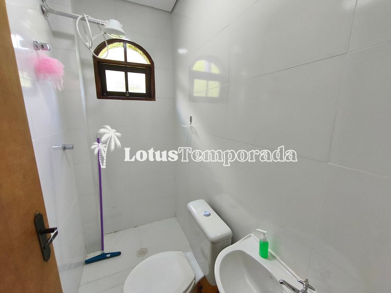 Sítio com 10 suítes e estrutura para eventos LT0088