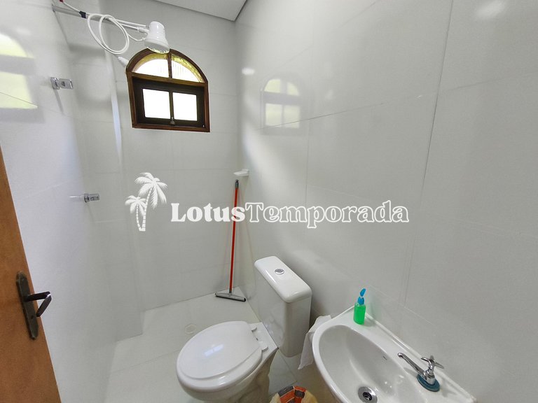 Sítio com 10 suítes e estrutura para eventos LT0088