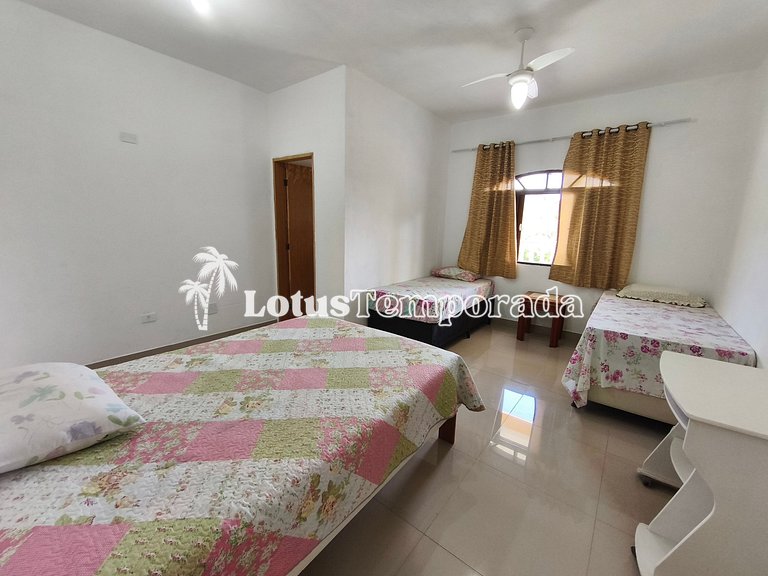 Sítio com 10 suítes e estrutura para eventos LT0088