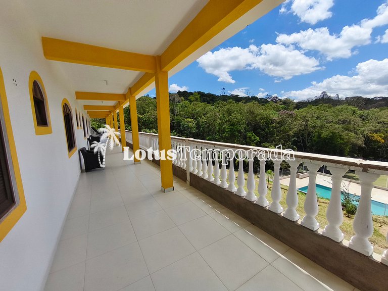 Sítio com 10 suítes e estrutura para eventos LT0088