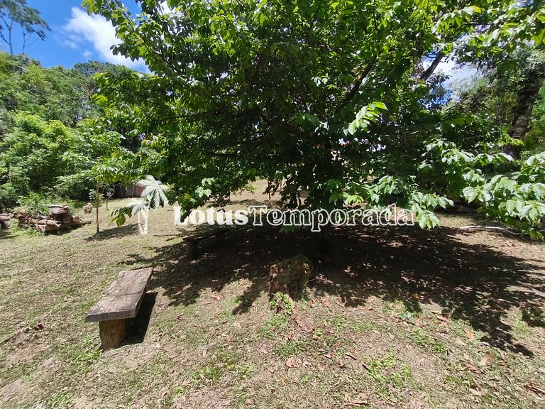 Sítio com 10 suítes e estrutura para eventos LT0088