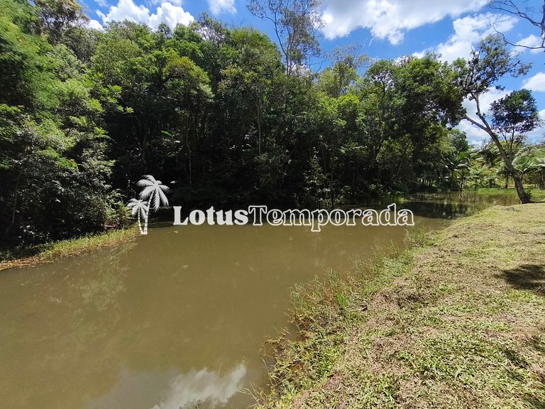 Sítio com 10 suítes e estrutura para eventos LT0088